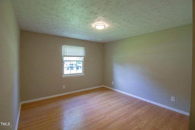 7027 Calamar Dr, Fayetteville, NC 28314 - photo 13