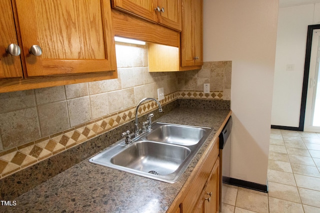 7027 Calamar Dr, Fayetteville, NC 28314 - photo 30