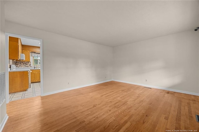 5842 Columbine Rd, Fayetteville, NC 28306 - photo 8