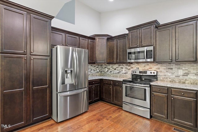 201 Brindley Cir, Clayton, NC 27520 - photo 12