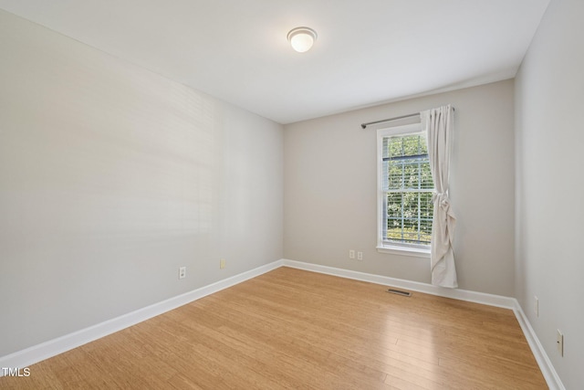 8012 Thomasville Ct, Raleigh, NC 27612 - photo 17