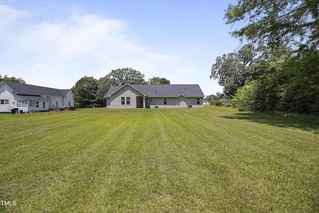 107 Oakland Ave, Broadway, NC 27505 - photo 6