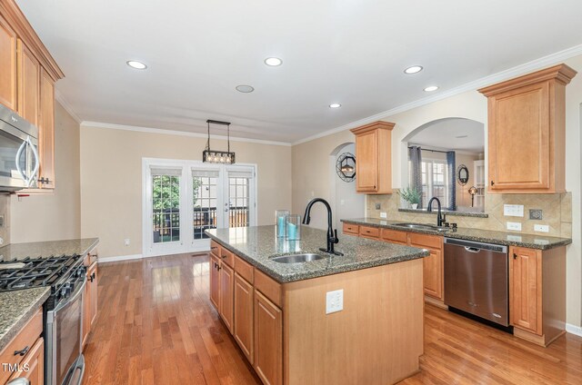 8602 Holdenby Trl, Raleigh, NC 27616 - photo 11