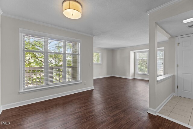 1011 Nicholwood Dr Unit 209, Raleigh, NC 27605 - photo 3