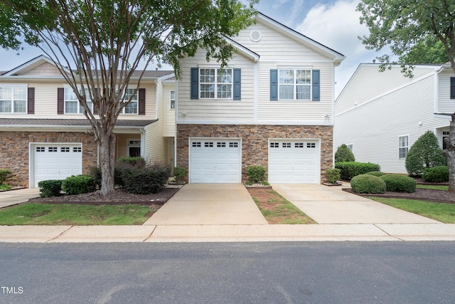 8518 Arboles Ct, Raleigh, NC 27613 - photo 14
