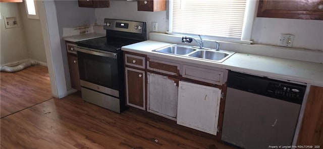 67 W 3rd St, Parkton, NC 28371 - photo 6