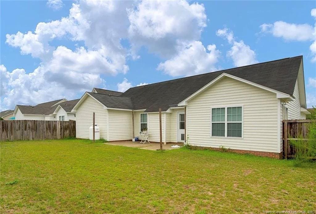 1430 Mingary Ave, Hope Mills, NC 28306 - photo 2