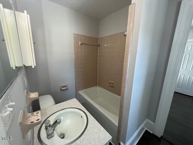 702 W Main St, Benson, NC 27504 - photo 11