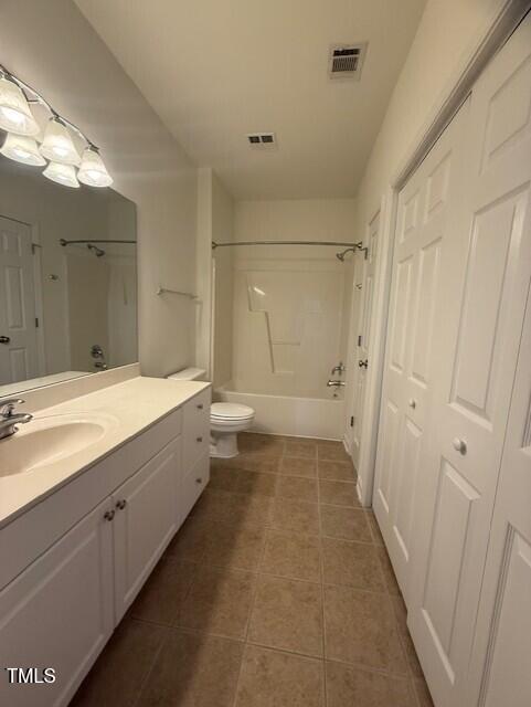 215 Savannah Ridge Rd Unit 215, Holly Springs, NC 27540 - photo 20