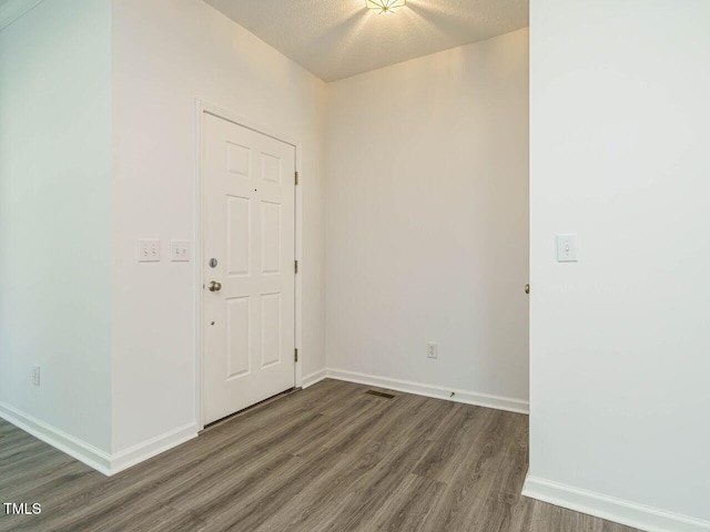 4717 Parr Vista Ct, Raleigh, NC 27612 - photo 4