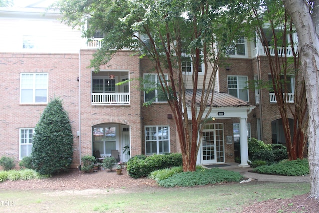 8011 Allyns Landing Way Unit 202, Raleigh, NC 27615 - photo 1