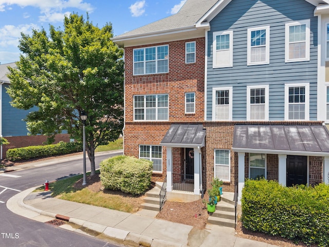 2001 Summerhouse Rd, Cary, NC 27519 - photo 6