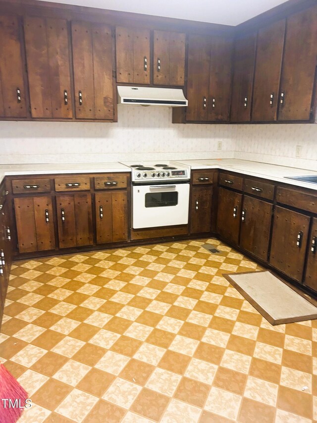 200 Saddlewood Dr, Goldsboro, NC 27534 - photo 5