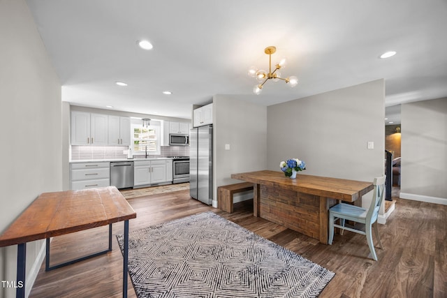 508 Driewood Ct, Raleigh, NC 27609 - photo 10