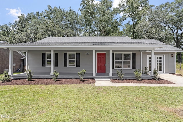 4332 Falls Dr, Hope Mills, NC 28348 - photo 1