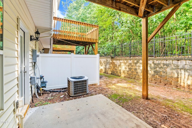 8032 Sycamore Hill Ln, Raleigh, NC 27612 - photo 16