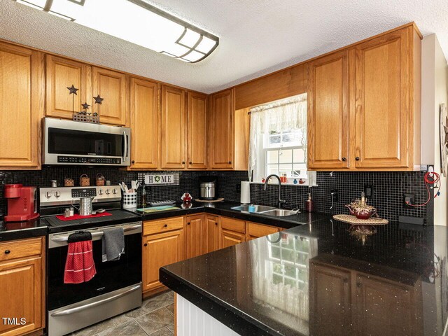 1813 Middle Ridge Dr, Willow Springs, NC 27592 - photo 11