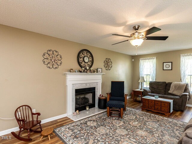 1813 Middle Ridge Dr, Willow Springs, NC 27592 - photo 9