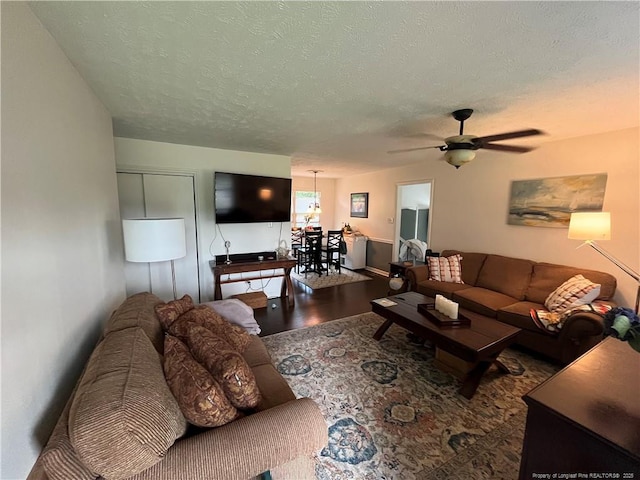 3235 Glenmore Dr, Hope Mills, NC 28348 - photo 4