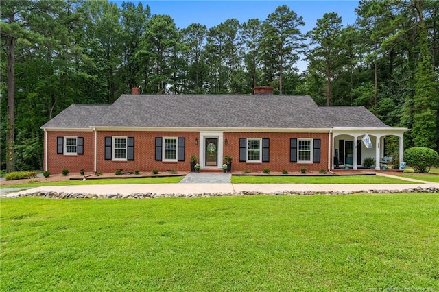 822 Fitts St, Sanford, NC 27330 - photo 1