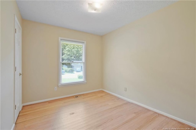 6585 Applewhite Rd, Fayetteville, NC 28304 - photo 10