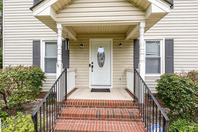 637 Coachman Way, Sanford, NC 27332 - photo 2