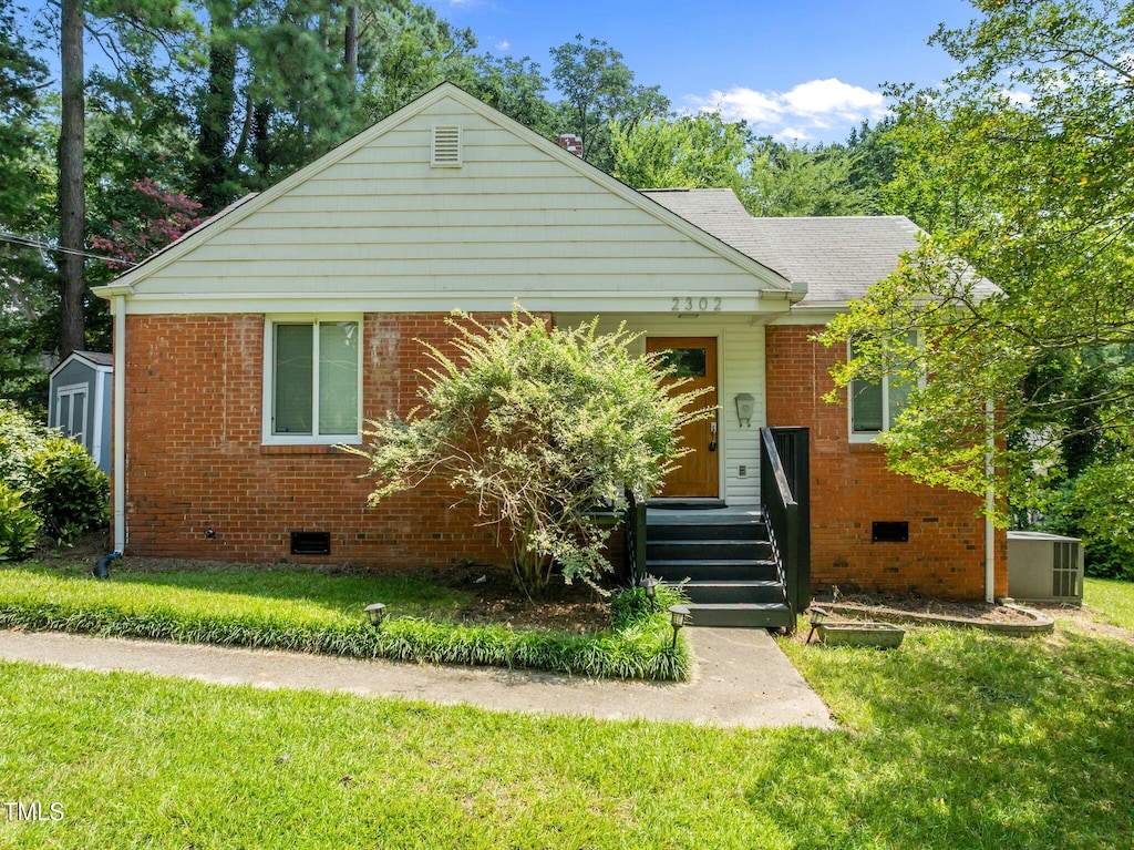 2302 Derby Dr, Raleigh, NC 27610 - photo 1