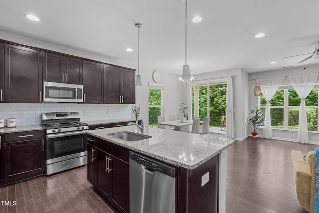 157 Writing Rock Pl, Apex, NC 27539 - photo 4