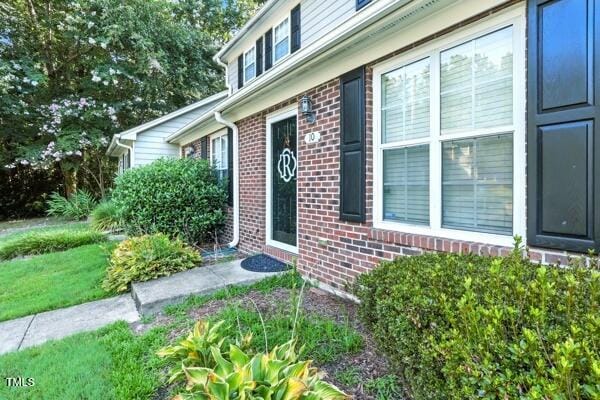 10 Hartford Ct, Durham, NC 27707 - photo 5