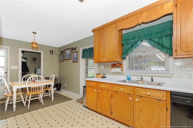 612 Mckay St, Erwin, NC 28339 - photo 2