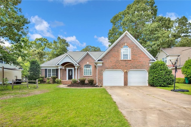 1199 Hunters Trl, Hope Mills, NC 28348 - photo 1
