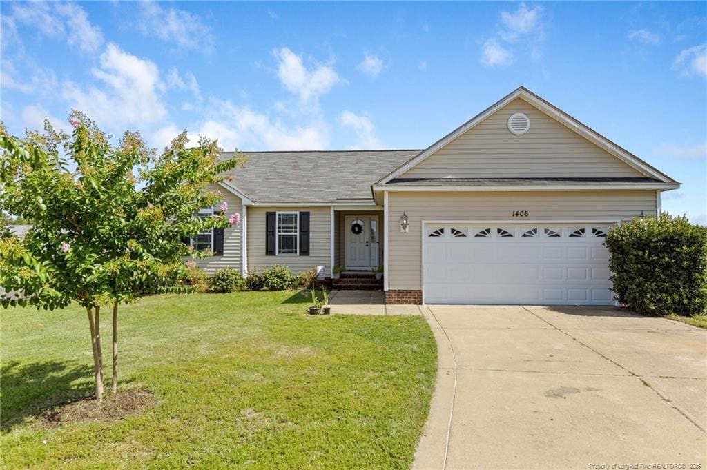 1406 Oxnop Ct, Fayetteville, NC 28306 - photo 1