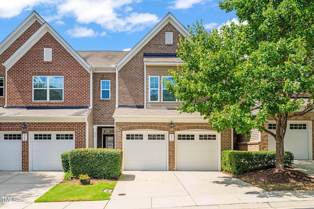 306 Dechlan Ln, Cary, NC 27513 - photo 1