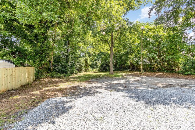512 Maple Ave, Burlington, NC 27215 - photo 29