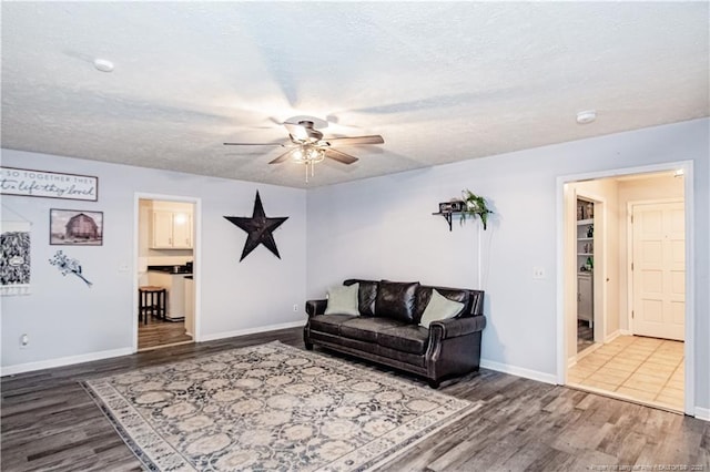 208 Offing Ct, Fayetteville, NC 28314 - photo 32