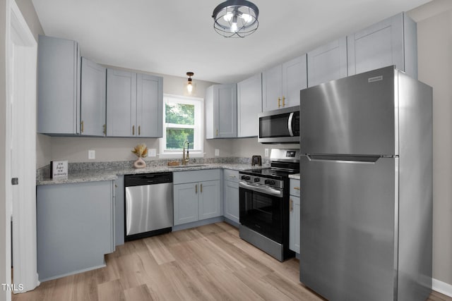 7001 Bronwyn St, Fayetteville, NC 28314 - photo 12
