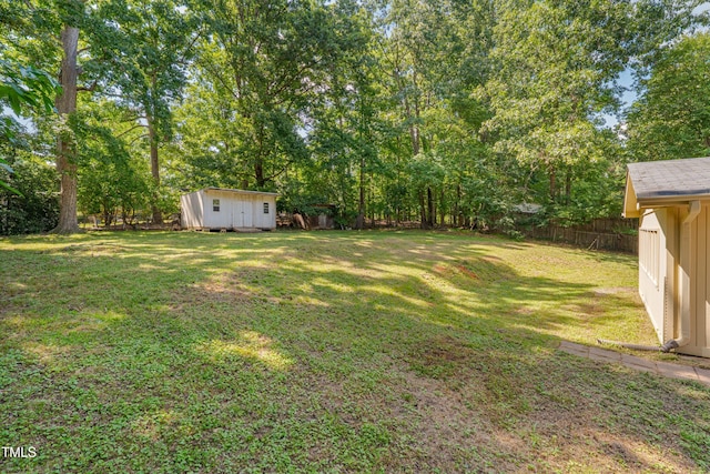 2417 Dellwood Dr, Durham, NC 27705 - photo 38