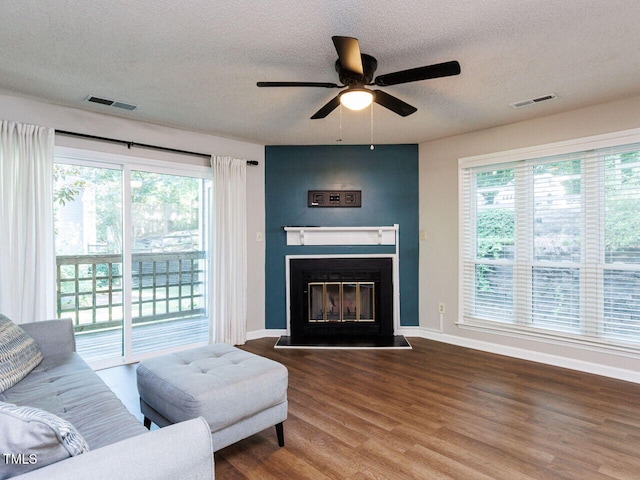 4621 Timbermill Ct Unit 101, Raleigh, NC 27612 - photo 8