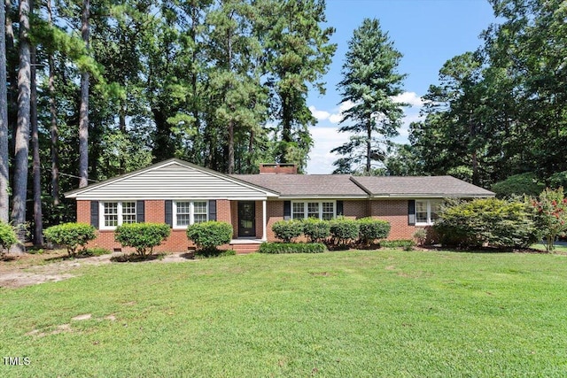 1402 Spring Ln, Sanford, NC 27330 - photo 1