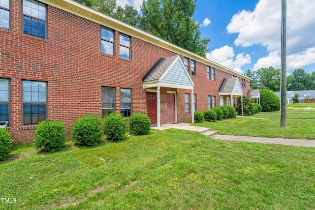 8117 Farmlea Cir, Raleigh, NC 27616 - photo 2