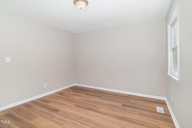 806 Kendall Dr, Durham, NC 27703 - photo 32