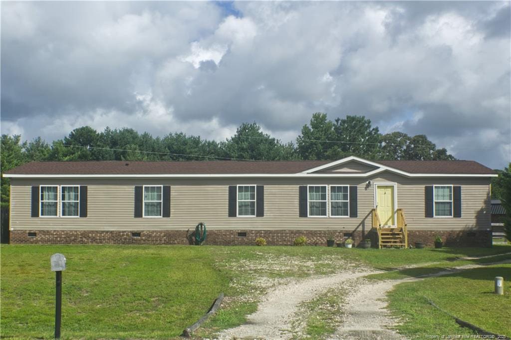 3 High Park Ln, Saint Pauls, NC 28384 - photo 1