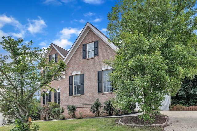 9109 Club Hill Dr, Raleigh, NC 27617 - photo 48