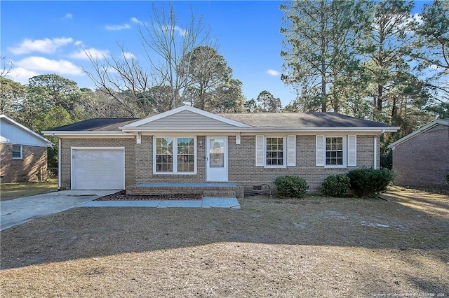 2935 Peacock St, Hope Mills, NC 28348 - photo 1