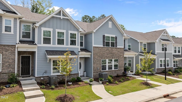 319 Spaight Acres Way, Wake Forest, NC 27587 - photo 2