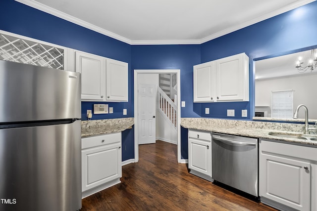 4350 Pine Springs Ct, Raleigh, NC 27613 - photo 4