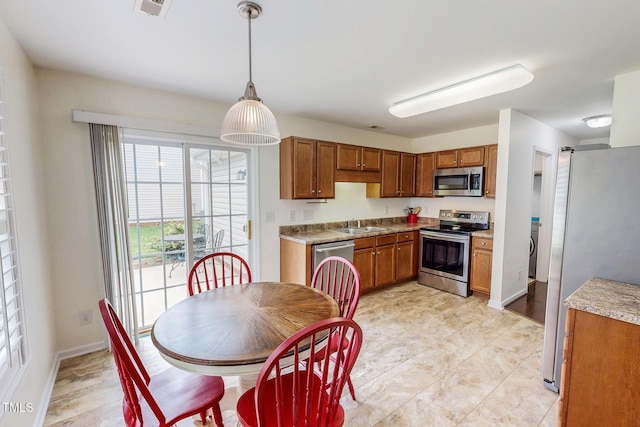 206 Cypress Ct, Gibsonville, NC 27249 - photo 4