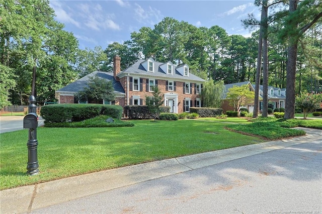 217 Rivenoak Dr, Fayetteville, NC 28303 - photo 2