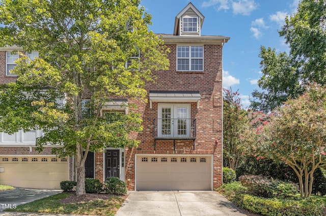 300 Christine Ct, Chapel Hill, NC 27516 - photo 2