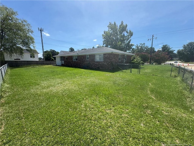524 Odell Rd, Spring Lake, NC 28390 - photo 4